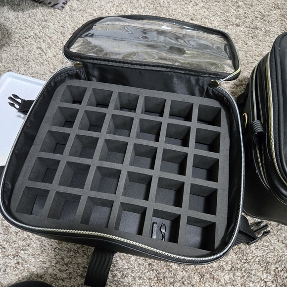 45 bottle nail polish travel holder - Black Makeup Organizer w/ Gold Accents - Picture 8 of 8